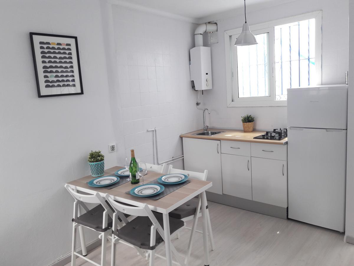 Ch II Apartments Zona De Ocio Nocturno 콘일데라프론테라 외부 사진
