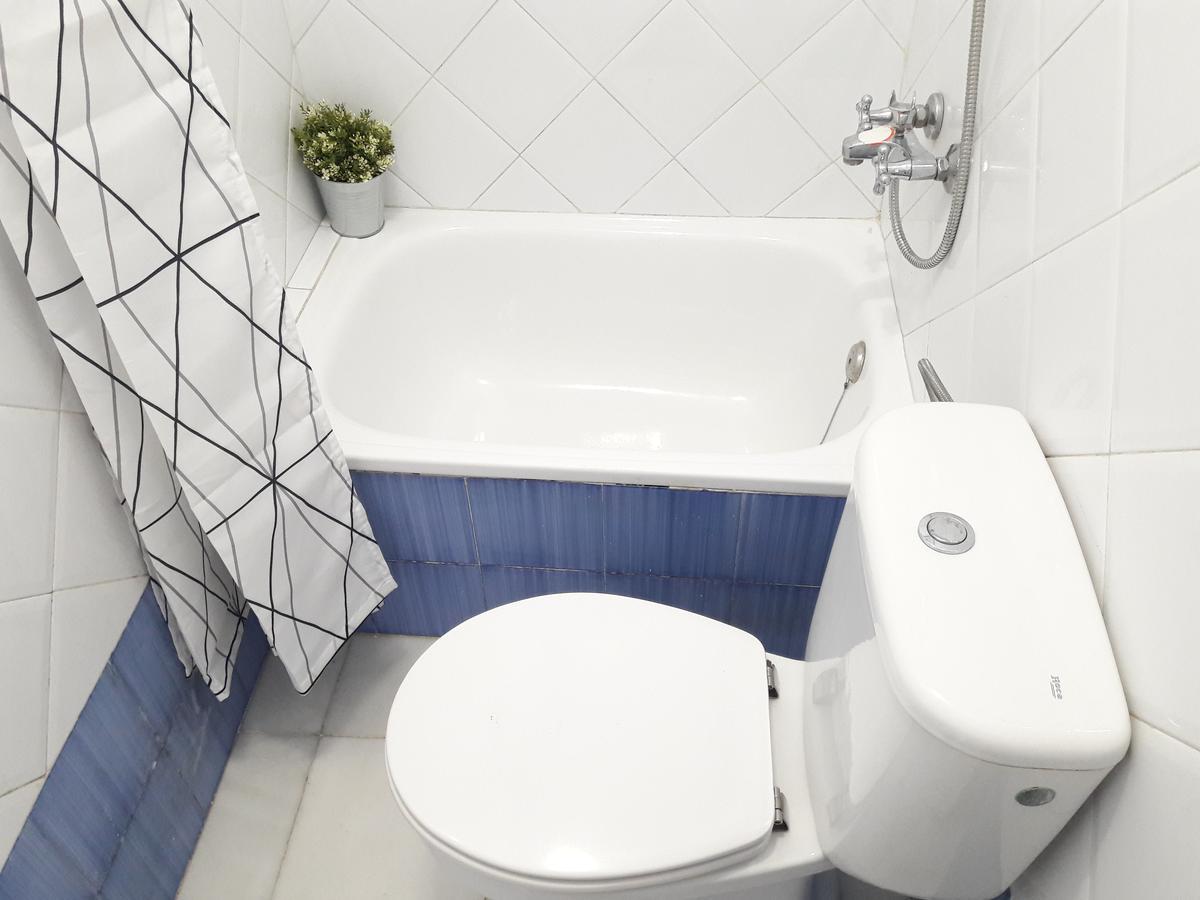 Ch II Apartments Zona De Ocio Nocturno 콘일데라프론테라 외부 사진